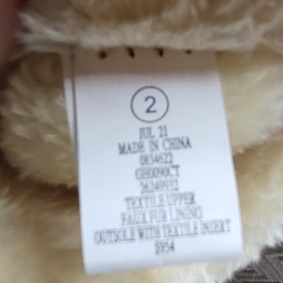 New US Sport Shoe Girls Size 2 Moccasin‎ Style Boot Leopard Print Faux Fur Comfy - Picture 10 of 10